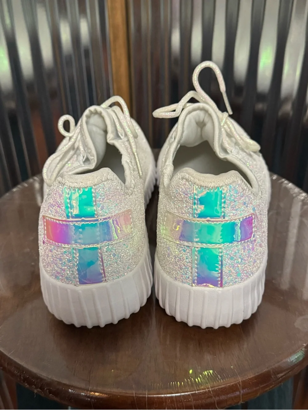 Forever Link Remy-18 White Glitter Light Weight Tennis Shoes -Size 10